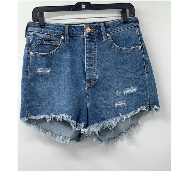 We The Free Pants - Free People X We The Free CRVY Vintage High Rise Denim Distressed Shorts Sz 29